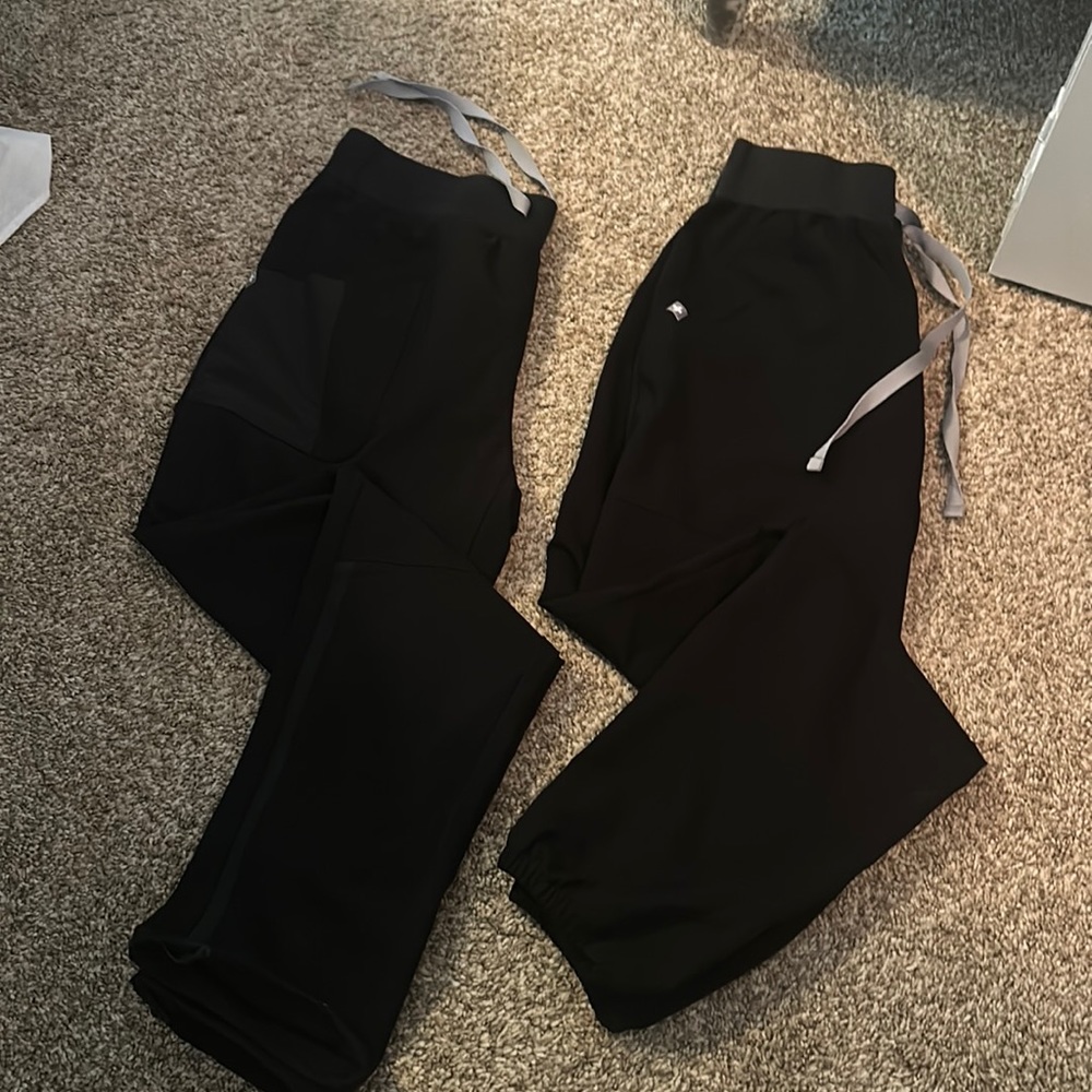 Figs skinny leg and straight leg scrub bottoms